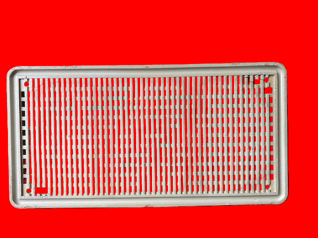 HACKER, SPEAKER GRILLE, IVORY, 172 X 88mm, SLIGHT DAMAGE