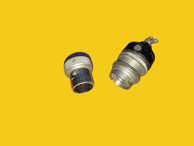 AMRICAN SEVICES, NICKEL BEZEL,  RED LENS, 19mm DIA  CAST LONG BODY,SIGNAL LAMP, EX EQUIPT 