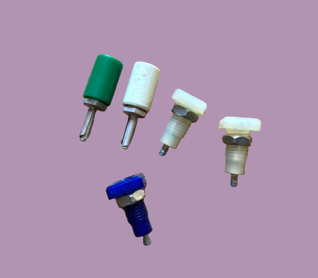 SELECTION OF 5X VARIOUS PLUGS AND SOCKETS, NOS, BELLING, TURNER COATES,  3mm SILVER PLATED SHAFT, O-Z MULTIPOLE, L378/A/3