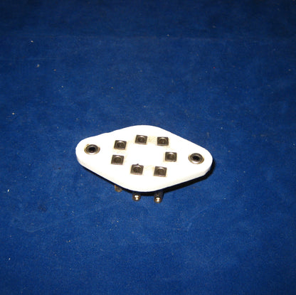 CLIX, YH.300/7, ENGLISH LEMON, B7, BRITISH 7 PIN, FREQUENTITE,  CERAMIC VALVE BASE, NEW, EX AIR MINISTRY 10H/888,