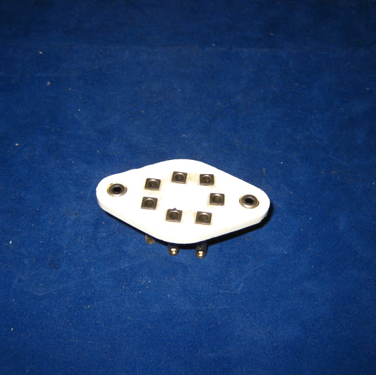 CLIX, YH.300/7, ENGLISH LEMON, B7, BRITISH 7 PIN, FREQUENTITE,  CERAMIC VALVE BASE, NEW, EX AIR MINISTRY 10H/888,