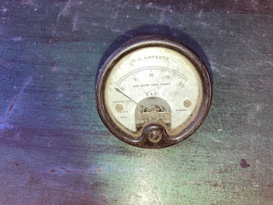 EAC, Moving coil meter, 53mm Dia, Scaled 0-20 DC A, 1944 Dated 