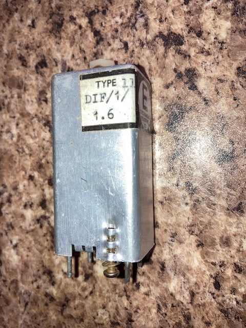 ELECTRONIQUES FELIXTOWE,, IF TRANSFORMER, IFT, TYPE 11, DIF/1/1.6, NOS