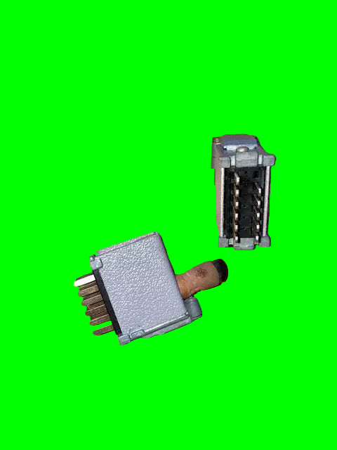 PLESSEY, PAINTON, JONES, MULTICON 159 SERIES, 11 PIN PLUG, FOR QUAD 50D 50E CABLE MOUNT, EX EQUIPT