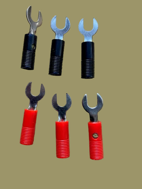 CLIX, LARGE &nbsp;SPADE, &nbsp;HOOKED CONNECTORS, &nbsp;TC.416, BLACK &amp; RED PAIR, NOS