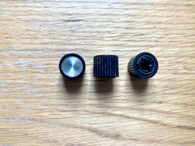 BLACK BAKELITE, KNOBS &nbsp;WITH CHROME BRIGHTS, X3, &nbsp;6mm D SHAFT, &nbsp;12mm HEIGHT, 15mm DIA.&nbsp;