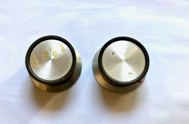 EDDYSTONE, SKIRTED KNOB, GREY RIBBED,  6mm SHAFT,21mm HEIGHT,45mm DIA.