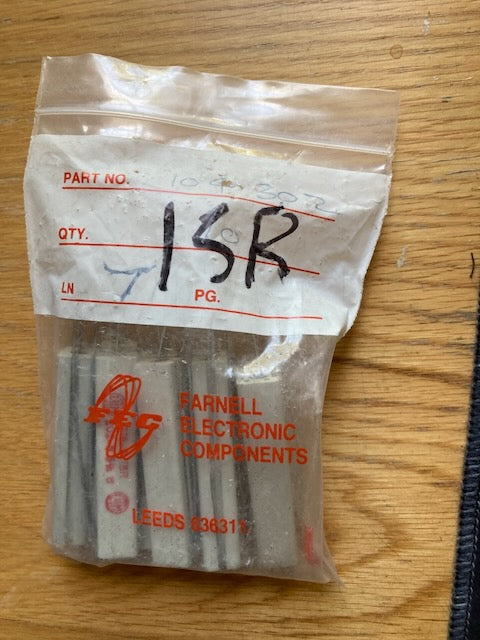 PACK OF 7X, 216-9, UTC, VITROHM, CERAMIC WIRE WOUND RESISTORS, 15R 11W, 