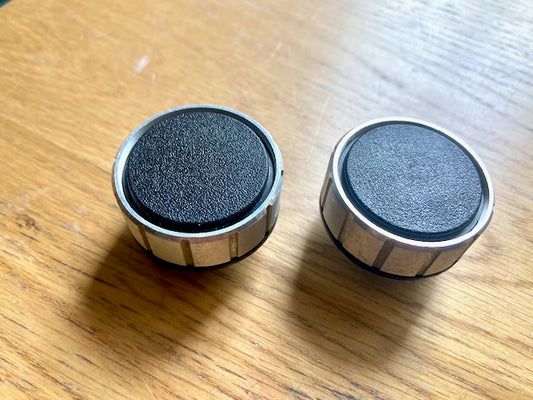 BLACK, CHROME EDGED, KNOB, THOUGHT TO BE CAR RADIO, MAYBE RADIOMOBILE,   PEAKED,  , 6mm D SHAFT,  14mm HEIGHT, 35mm DIA. 