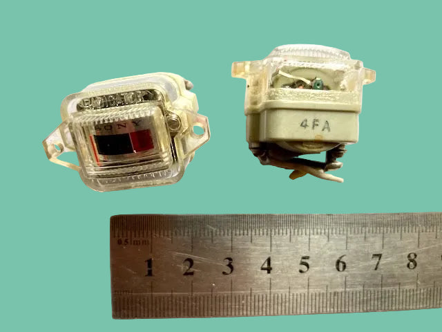  BATTERY METER, VU METER, TOYO MUSEN ,RADICATORS, SONY, MADE IN JAPAN (Copy)