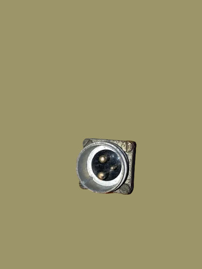 F & E, Films & Equipment, Cannon Sale, Plug and Socket Set,  3 pin ,  Aperture ID approx 18.5mm