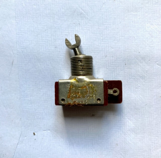 BULGIN, SPST, FORKED DOLLY, SLOTTED DOLLY, SWITCH, S332, S259/SD  NOS