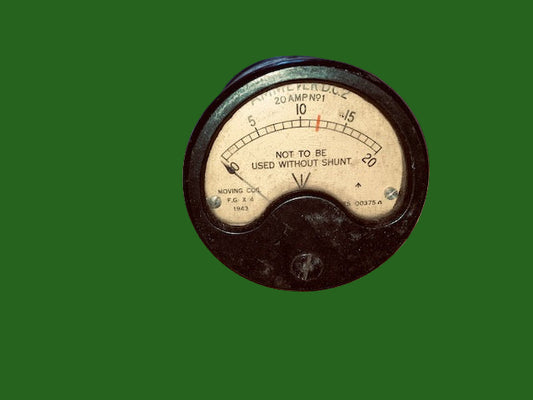 Ammeter DC2, 20A, Military, Moving Coil Meter, c/w Shunt, ZA0149, Dated 1943