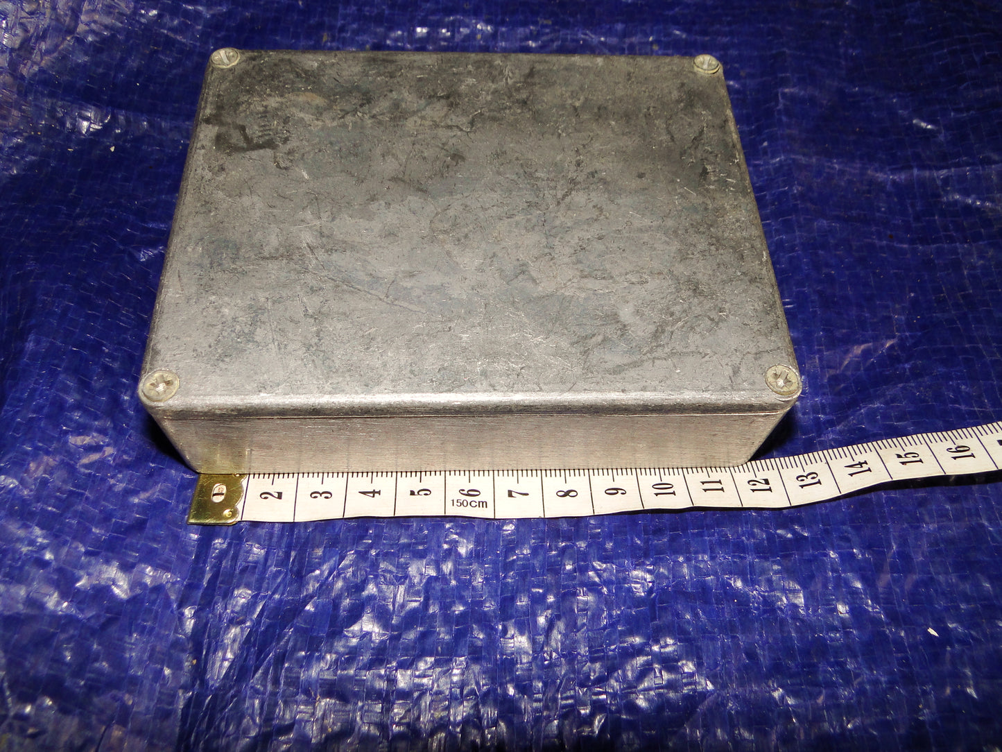 RS DIECAST BOX LIKE EDDYSTONE APPROX 11 X 8 X 3cm, NEW UNUSED