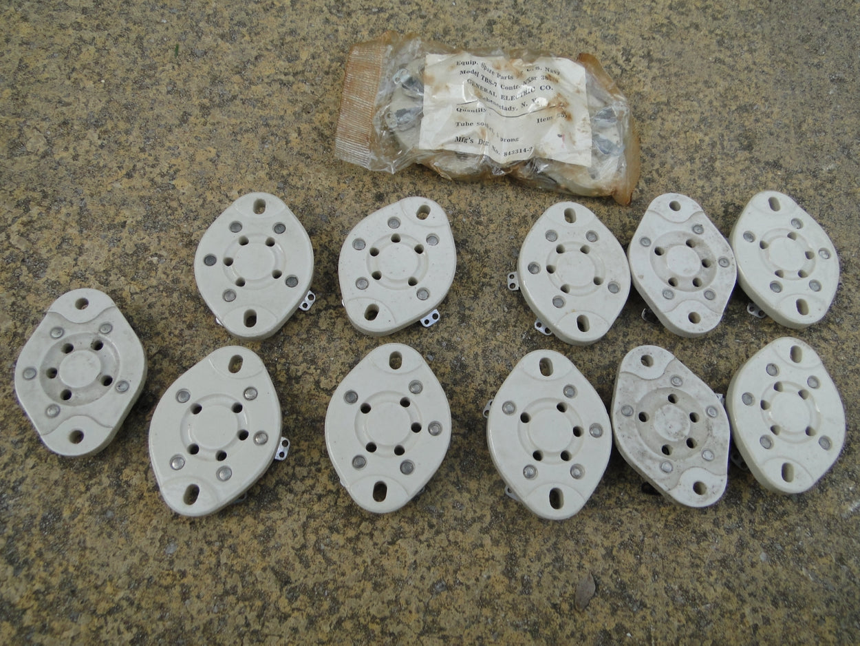 UX5,  5 PIN, VALVE BASE, CERAMIC, TBS-7, GENERAL ELECTRIC, US NAVY NOS