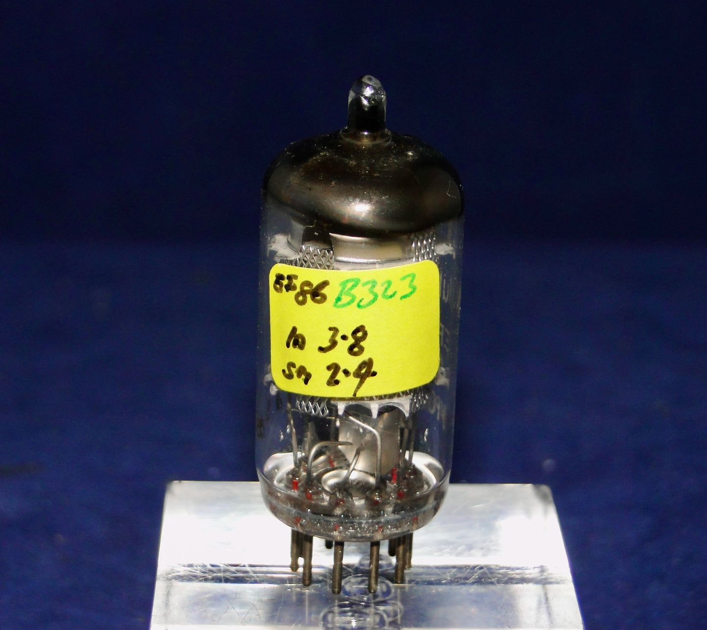 EF86, MULLARD, MESH SCREEN,  FACTORY CODE, 9r3 D5c5, HEERLEN,  MARCH 1965 MANUFACTURE