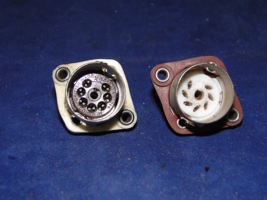 BROWN MICANOL/PTFE, VALVE BASES  X2, WITH SHOCKPROOF RUBBER MOUNTS,B7G