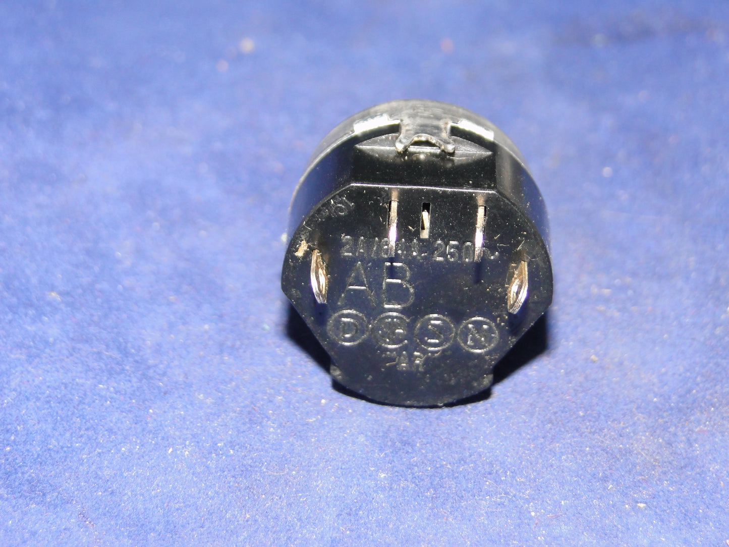 ALLEN BRADLEY, DPST, ROTARY, ON OFF SWITCH, 2A/64A @ 250VAC AS USED ON SOME MCINTOSH AMPLIFIERS