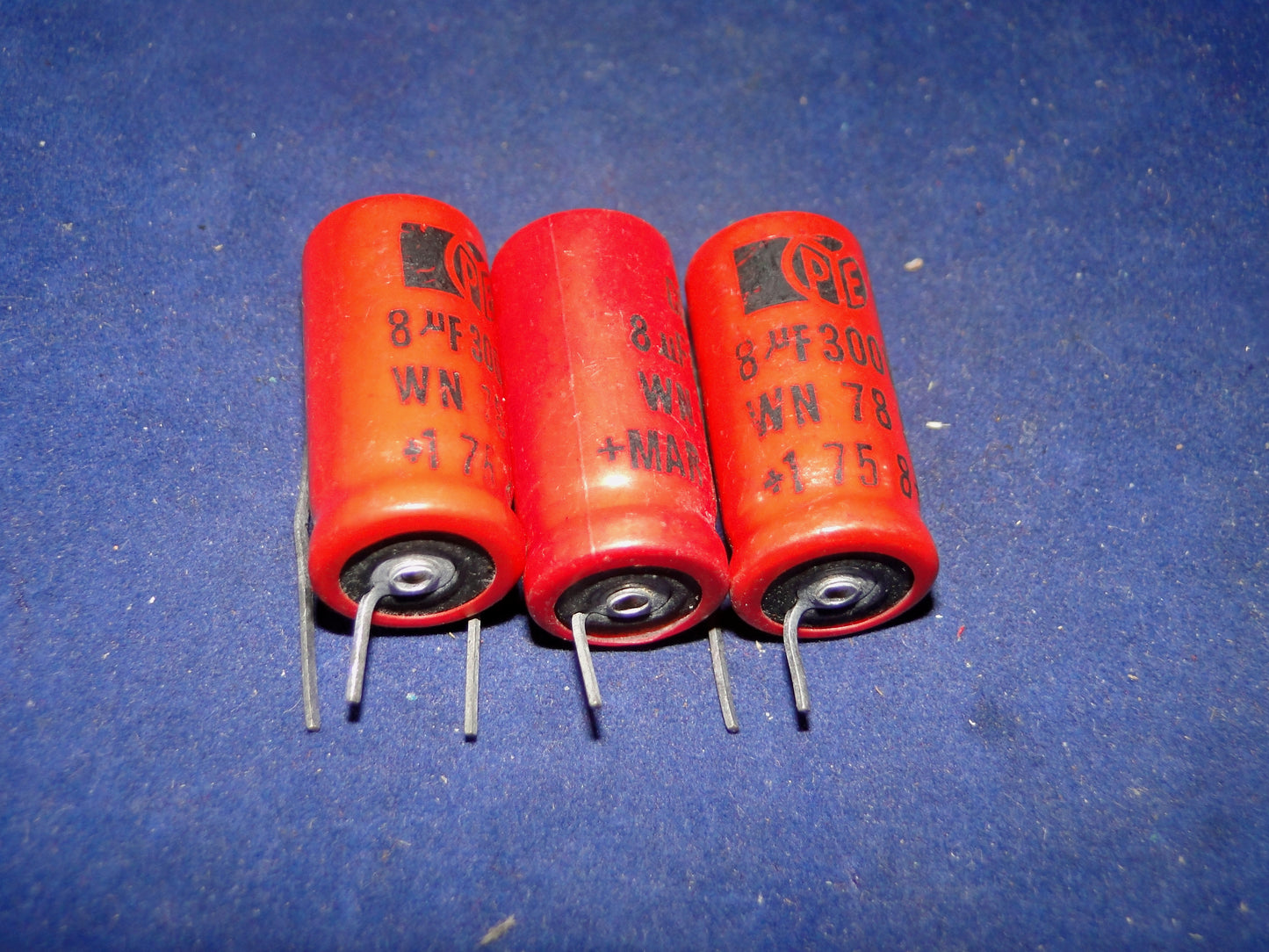 8uF @ 300V, PYE, ELECTROLYTIC CAPACITOR, NOS