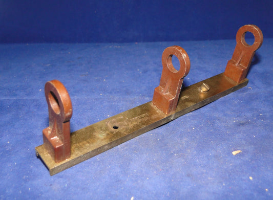 EDDYSTONE CONDENSER CRADLE IN BRASS, CAT 1114 CODE CRADL