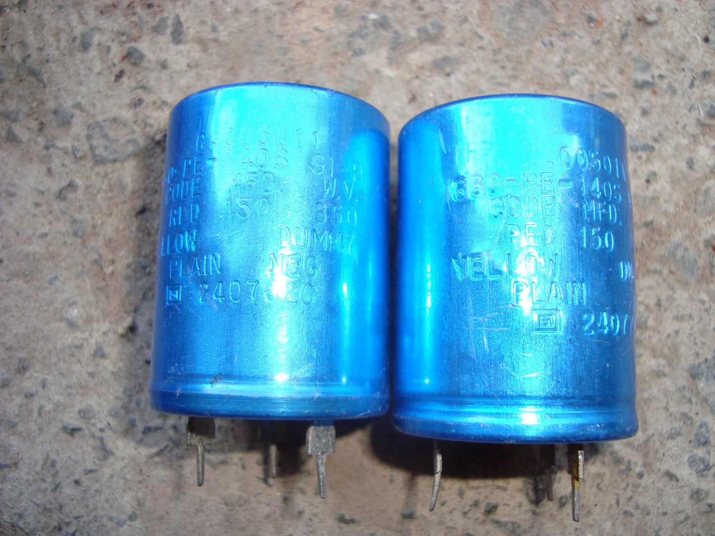 SPRAGUE ELECTROLYTIC SNAP IN 150uF 850 VDC CAPACITORS NOS - MULLARD MAGIC