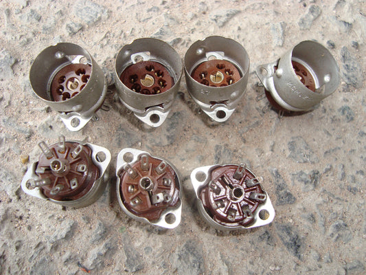 BROWN MICANOL MCMURDO B7G VALVE BASES VALVE BASES NEW UNUSED - MULLARD MAGIC