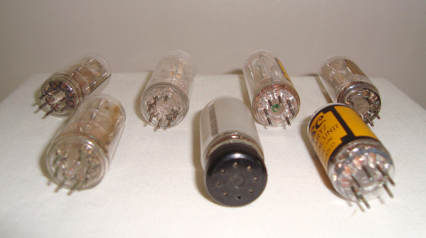 B7G BASED GLASS ENVELOPE CRYSTALS BY GEC, BROOKES AND MARCONI