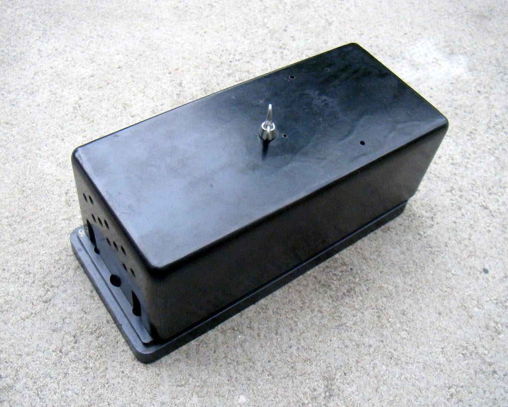 AIR MINISTRY, BAKELITE CASED THERMOSTAT, ZC10222, - MULLARD MAGIC - 1