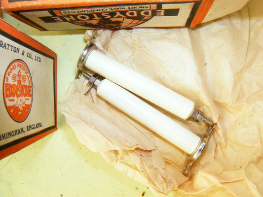 EDDYSTONE, INSULATING PILLARS, 2.5 INCH, CODE PILOX, CAT `1028, PER BOX OF TWO, - MULLARD MAGIC - 2