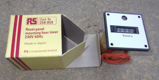 RS RADIOSPARES RESET PANEL HOUR METER 240V 50HZ NEW BOXED, 259-858