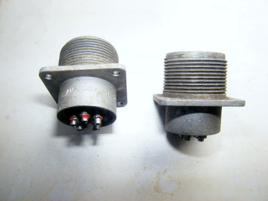 AMPHENOL, 18-20 , 5 PIN FEMALE, CHASSIS MOUNT SOCKET, MILITARY