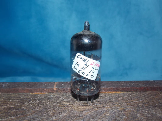 ECC81, MULLARD, NEWSHIELD, WHITE PRINT, FACTORY CODE, VF3 B1D2, BLACKBURN 1961 MANUFACTURE