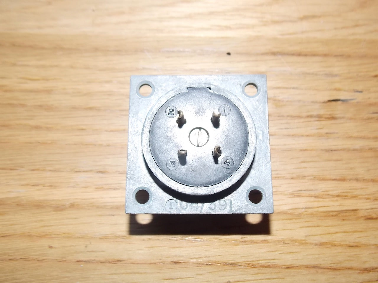 W PLUG, PLESSEY CIRCULAR, CHASSIS PLUG,  4 WAY, AIR MINISTRY, GEE, 10H/391, UNUSED, NOS,