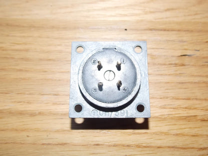 W PLUG, PLESSEY CIRCULAR, CHASSIS PLUG,  4 WAY, AIR MINISTRY, GEE, 10H/391, UNUSED, NOS,