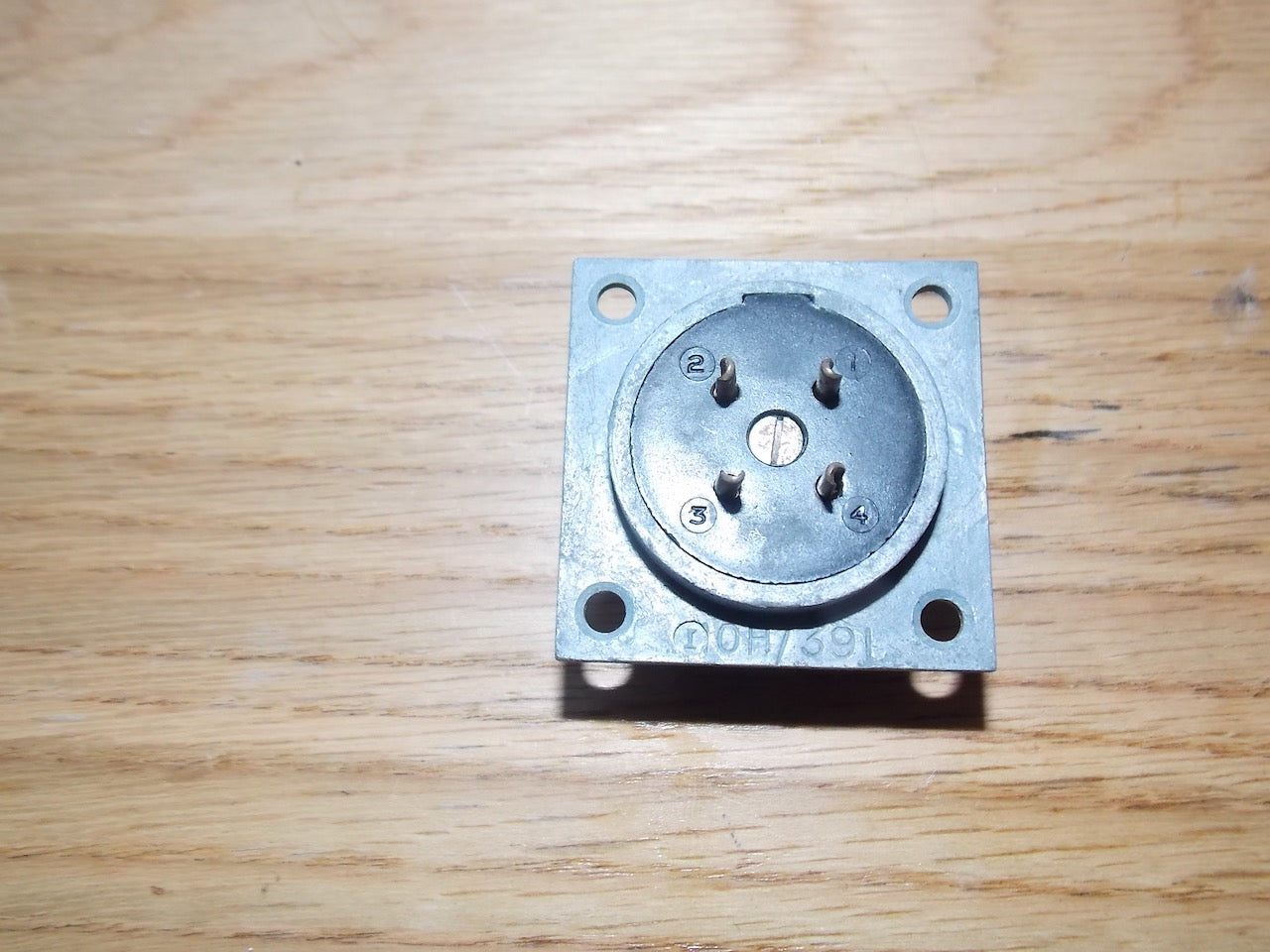 W PLUG, PLESSEY CIRCULAR, CHASSIS PLUG,  4 WAY, AIR MINISTRY, GEE, 10H/391, UNUSED, NOS,