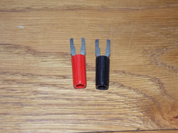 PAIR OF, 2X, SPADE PLUG WIRE END CONNECTOR, RED & BLACK