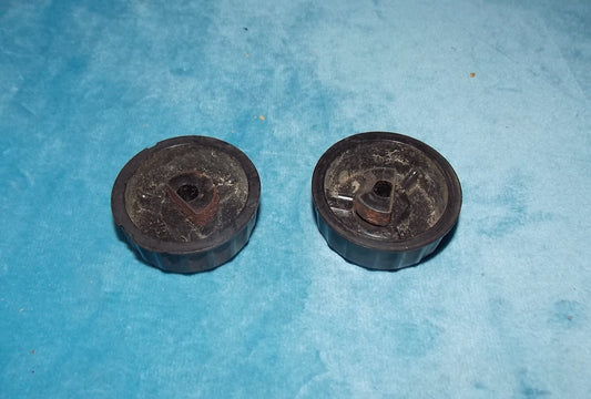 MILLED EDGE,  BROWN, BAKELITE, PAIR, 40mm DIA, 19mm HIGH, 6mm SHAFT, THOUGHT TO BE FOR, BUSH TV22 TELEVISION