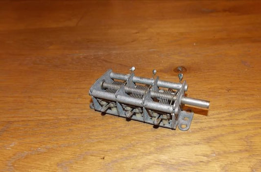 30+50+50pF, Three Section, Variable Capacitor, Tuning Gang, Ex Military, ZA/12596