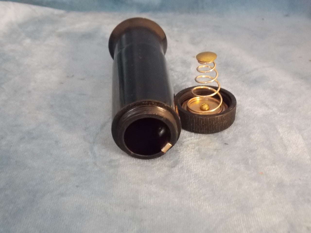 BAKELITE BODIED, TORCH BODY, BELIEVED AIR MINISTRY, PHOTO RECONNAISANCE, PHOTO INTERPRETATION, MISSING HEAD