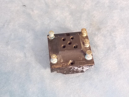 JUNIT, BRITISH 5 PIN, B5,   BLACK, VALVE HOLDER,  1929