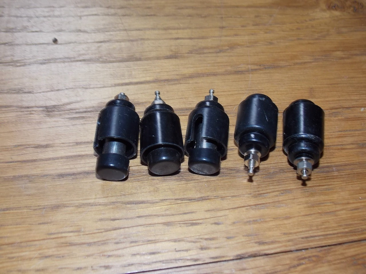 SHROUDED SPRING LOADED, SPRING TOP, BINDING POSTS, BLACK – MULLARD MAGIC