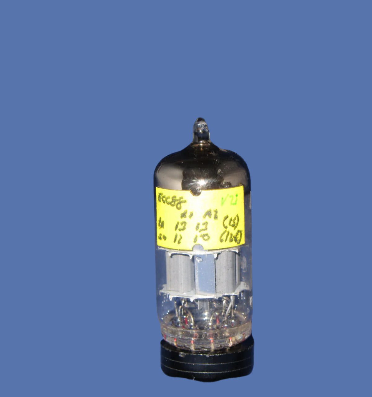 ECC88, HEWLETT PACKARD BADGED AMPEREX, FAINT WHITE PRINT, FACTORY CODE, GA7 A2F3 HEERLEN 1962  PRODUCTION
