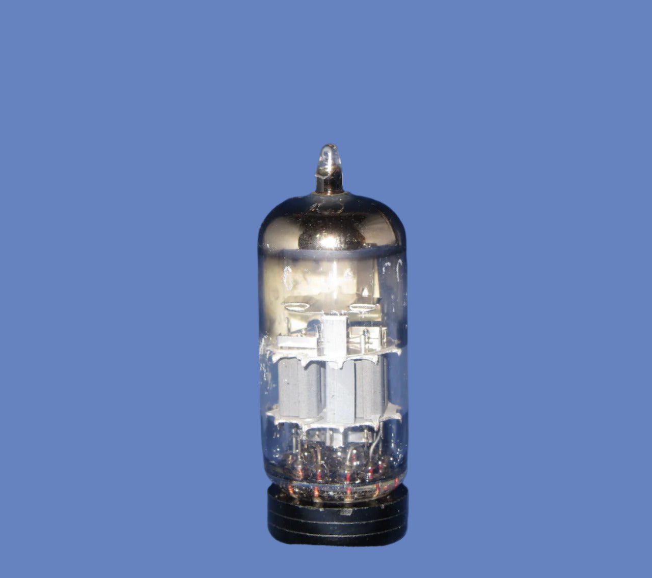 ECC88, HEWLETT PACKARD BADGED AMPEREX, FAINT WHITE PRINT, FACTORY CODE, GA7 A2F3 HEERLEN 1962  PRODUCTION
