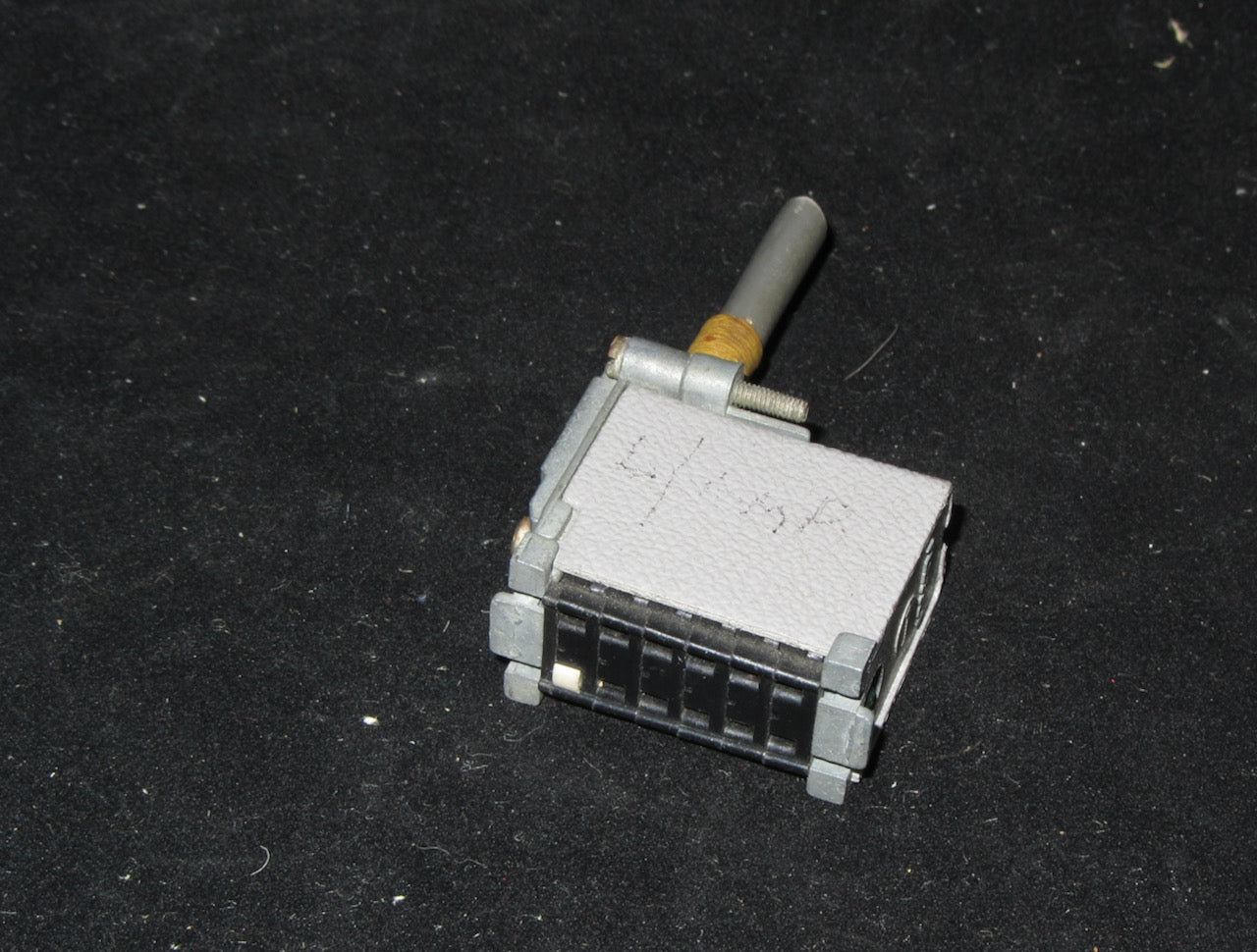 PLESSEY, PAINTON, JONES, MULTICON 159 SERIES, 11 PIN SOCKET, CABLE MOUNT