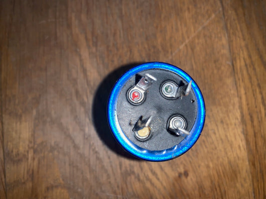 HUNTS/ERIE 8+8+8uF 450V, RADIAL ELECTROLYTIC CAPACITOR, REFORMED