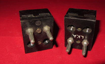 AIR MINISTRY, 2 PART, DOUBLE POLE, CONNECTOR BLOCK