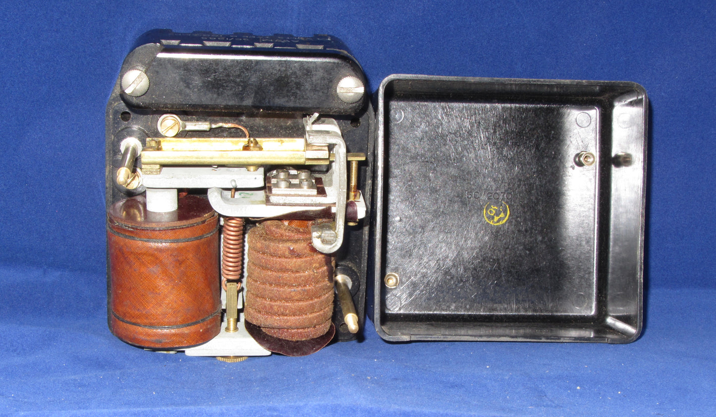 ACCUMULATOR CUTOUT, TYPE G, 24V @ 100A, AIR MINISTRY,   5C/1965