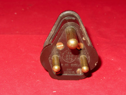 MK, BROWN, 3 ROUND PIN, 5A PLUG, BS546/A
