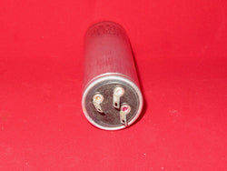 DALY, 200 + 200 uF @ 300V , TWO  SECTION,  RADIAL ELECTROLYTIC CAPACITOR, NOS