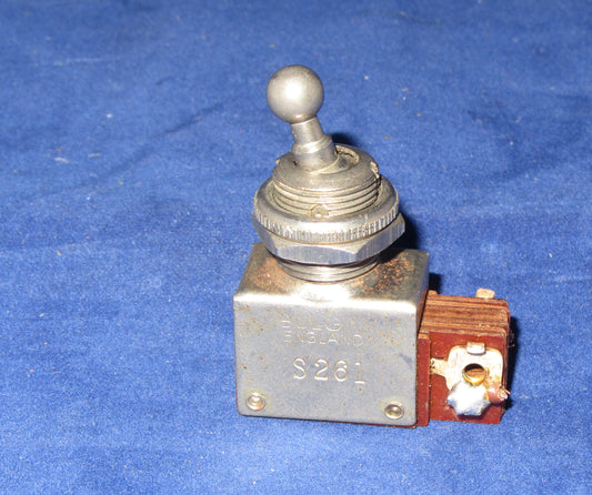 BULGIN, BALL DOLLY, SPST, S261 VINTAGE SWITCH